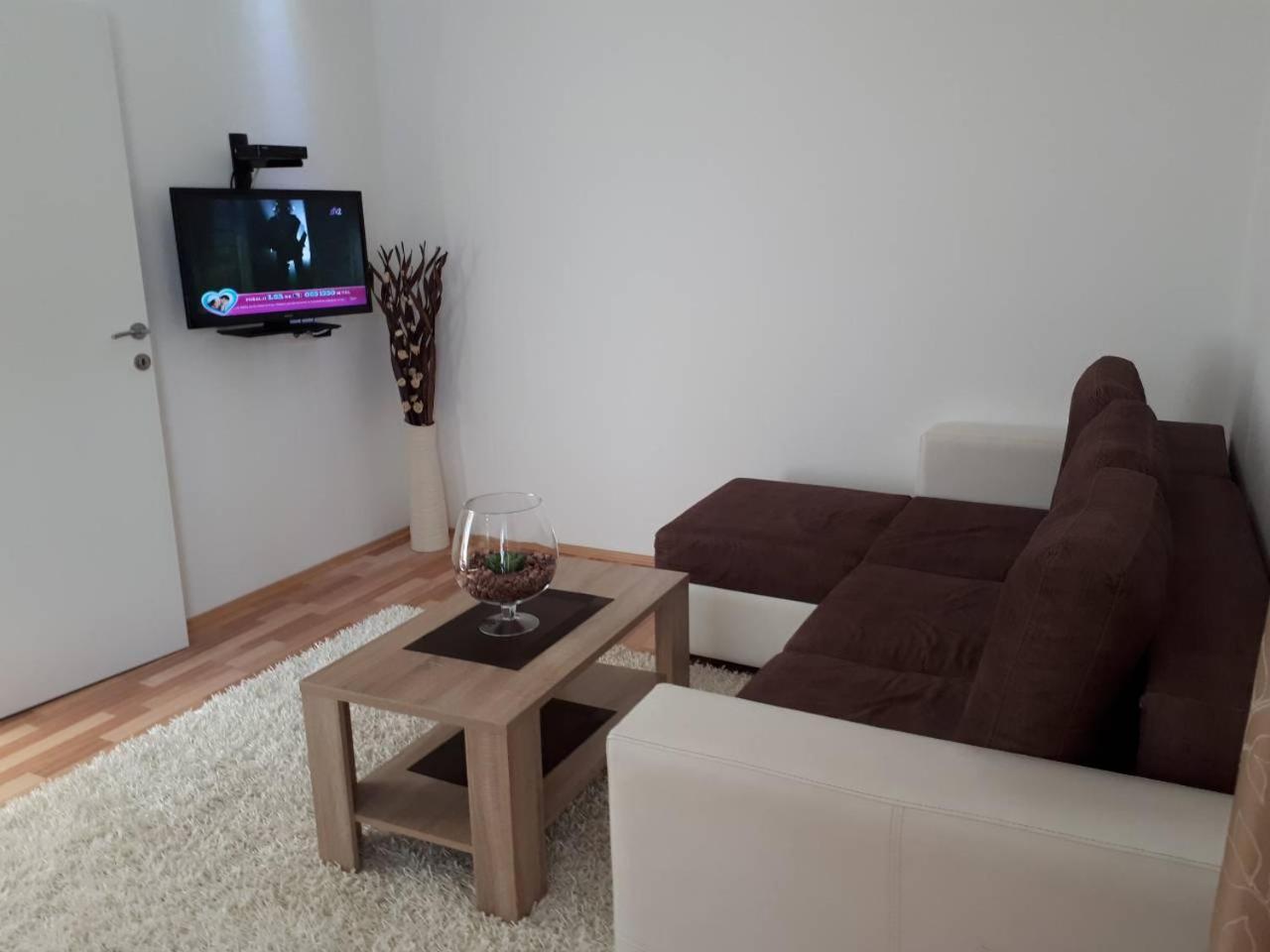 Apartments Pepdjonovic Ούλτσιν Δωμάτιο φωτογραφία